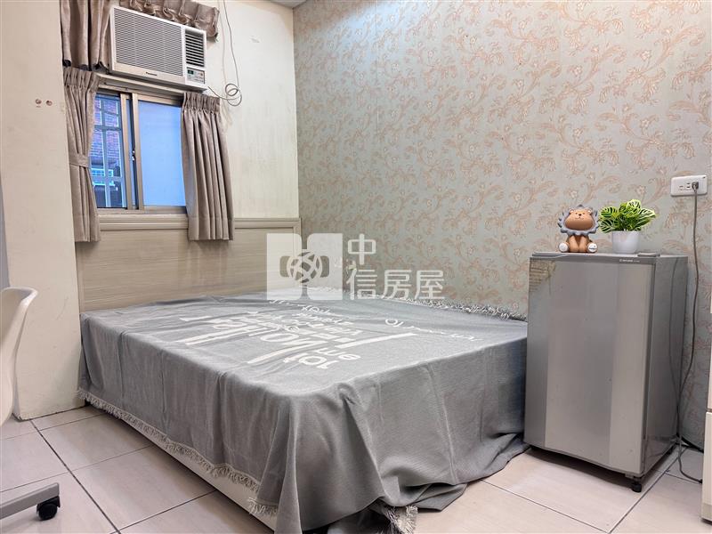中壢後站收租美5套房房屋室內格局與周邊環境