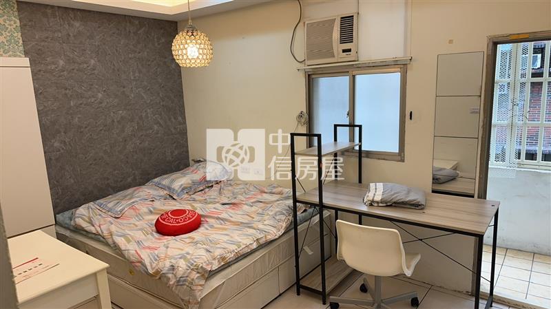 中壢後站收租美5套房房屋室內格局與周邊環境