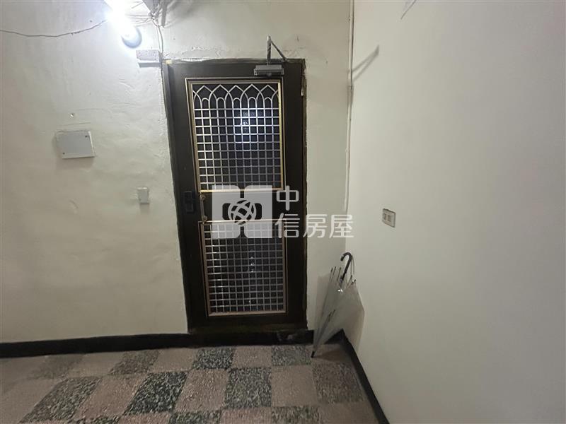 中壢後站收租美5套房房屋室內格局與周邊環境
