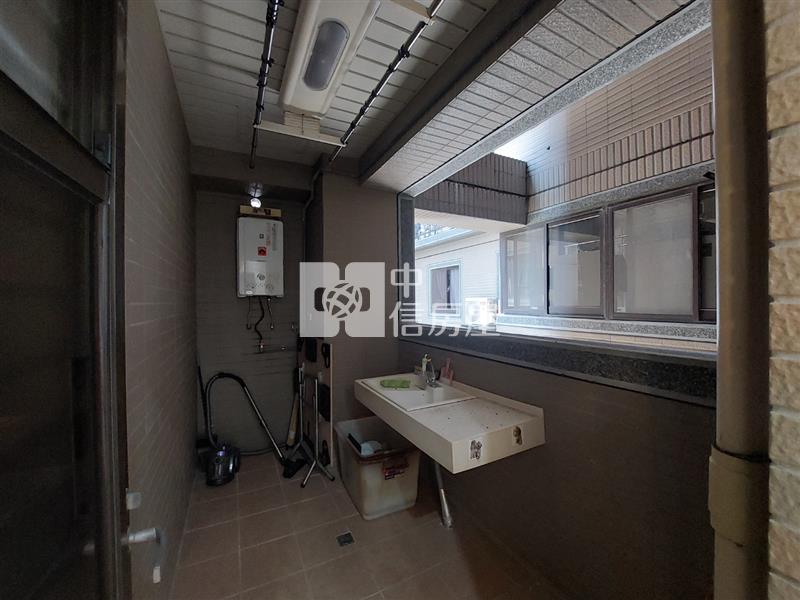 中壢區【宜誠璽悅】美2房2衛房屋室內格局與周邊環境