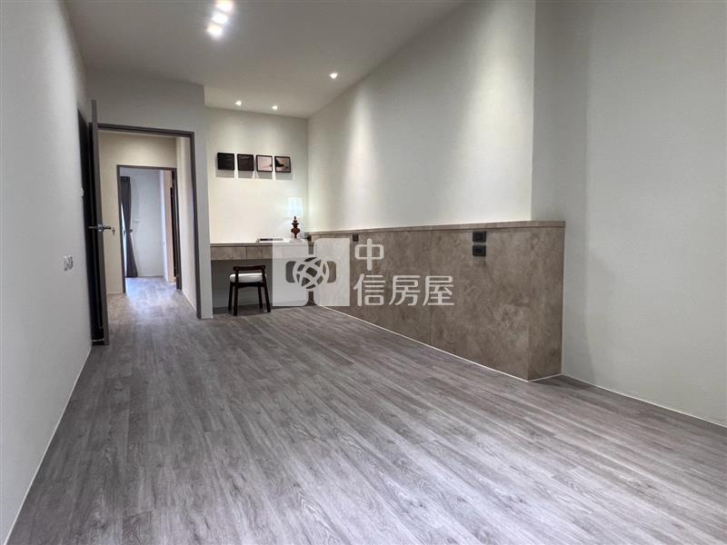 市區全新整理面寬雙車庫透天房屋室內格局與周邊環境