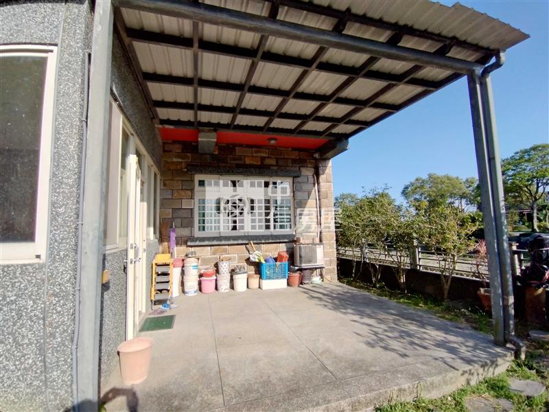 近礁溪市區免整理耐看結實農舍房屋室內格局與周邊環境