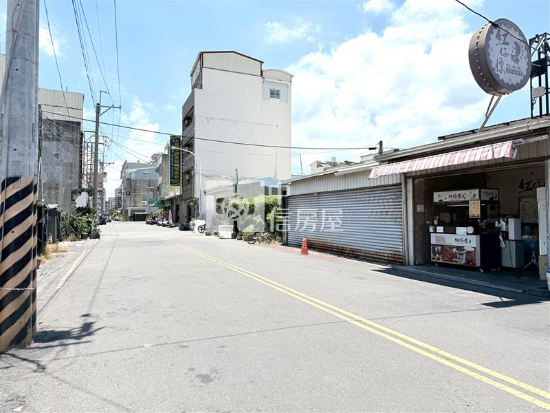 新化長青街24坪建地房屋室內格局與周邊環境