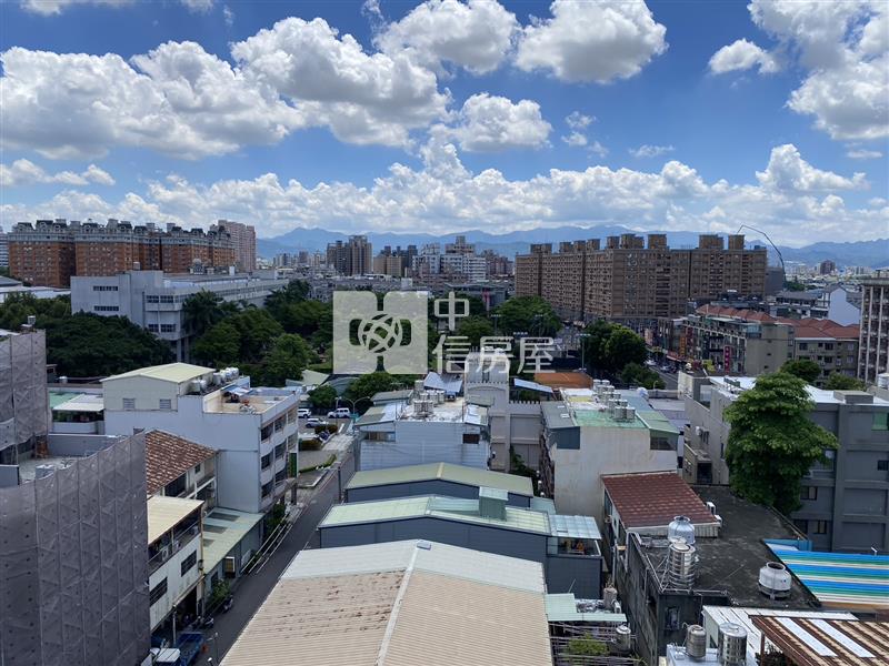 工學商圈前後陽台三房休旅車位房屋室內格局與周邊環境