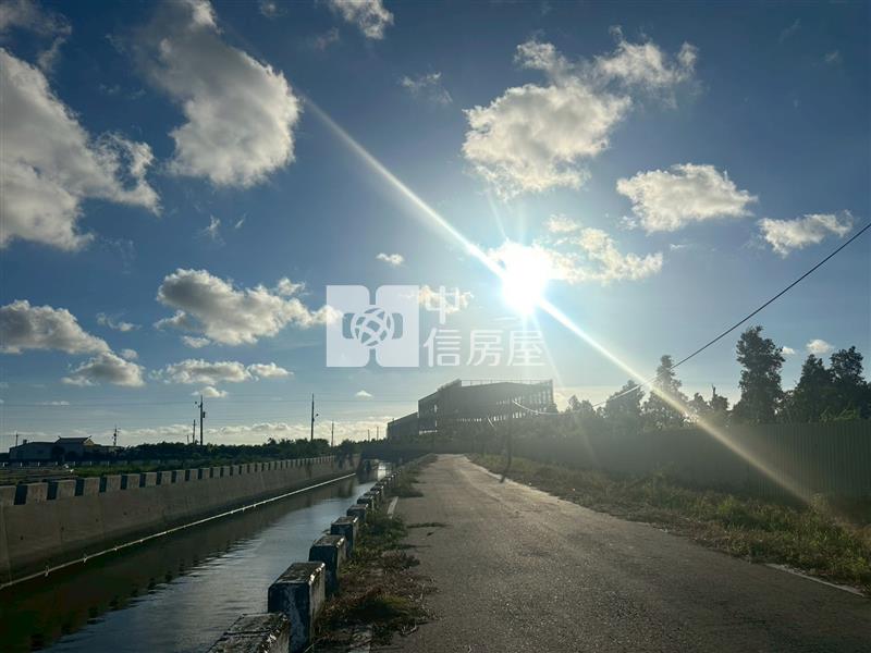 七股工業城旁.大面積漁塭地房屋室內格局與周邊環境