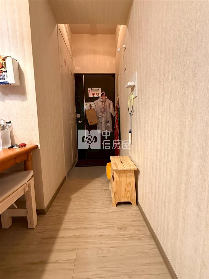 震後大里二期大明商圈三房雙平車房屋室內格局與周邊環境