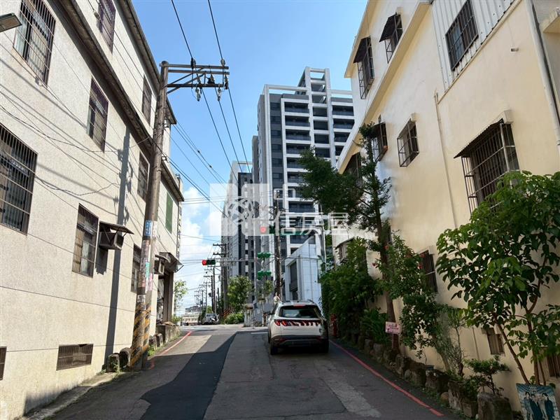 楊梅火車站旁建地房屋室內格局與周邊環境