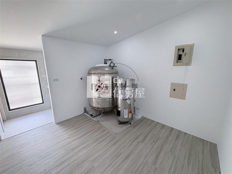 山仔頂祥安國小整新透天房屋室內格局與周邊環境