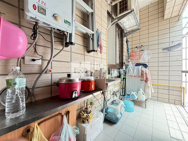 【安家】專任-綠園春曉B區電梯兩房車房屋室內格局與周邊環境