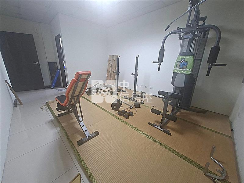 竹南功明街住店房屋室內格局與周邊環境