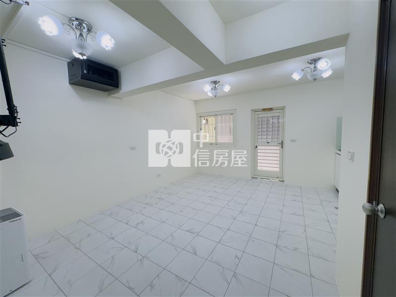 近湖口車站整新美透天房屋室內格局與周邊環境