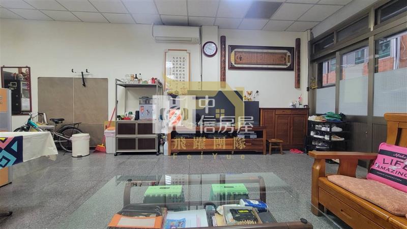 復旦國小旁 大面寬透天厝｜近學區｜近交流道｜天然瓦斯房屋室內格局與周邊環境