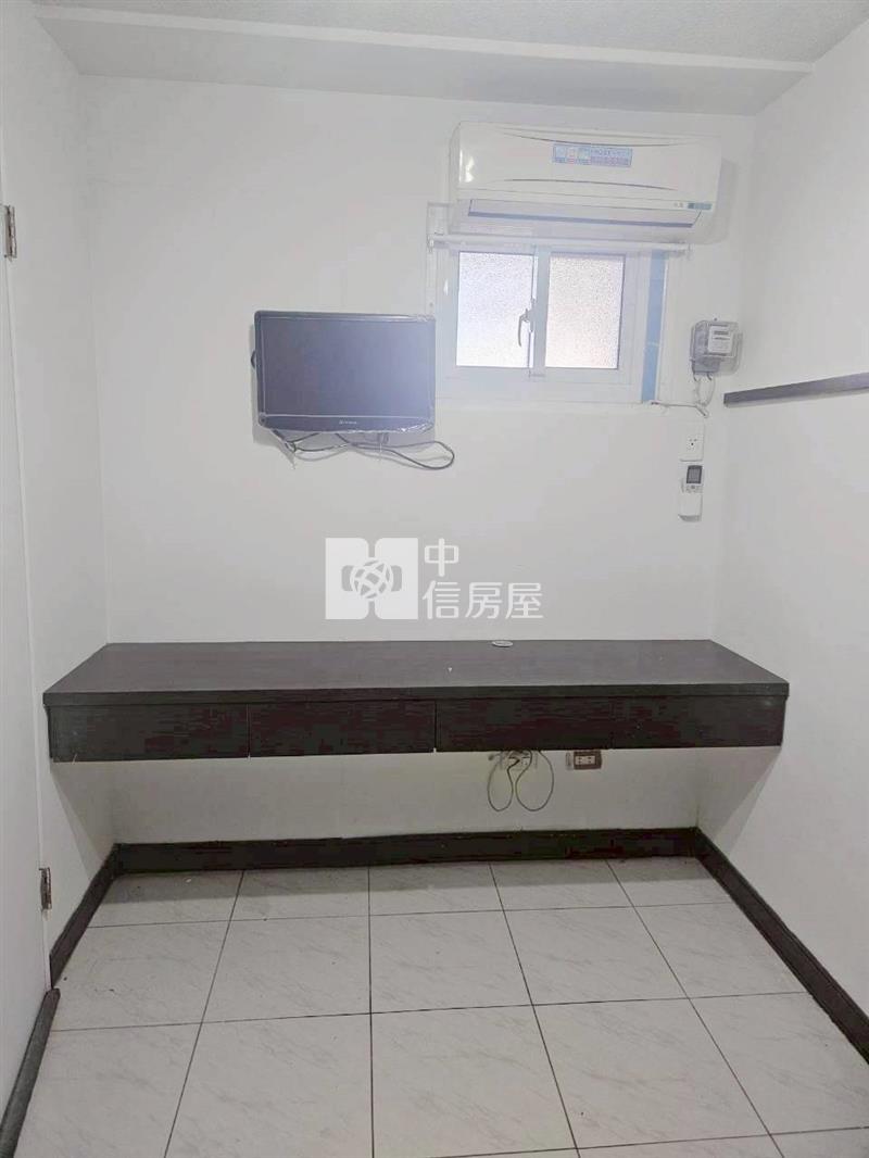 台南應大旁龍的天下2改3房車位房屋室內格局與周邊環境