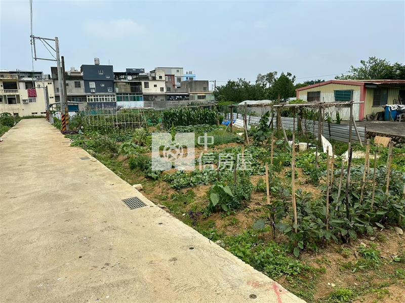 近家樂福都內田房屋室內格局與周邊環境