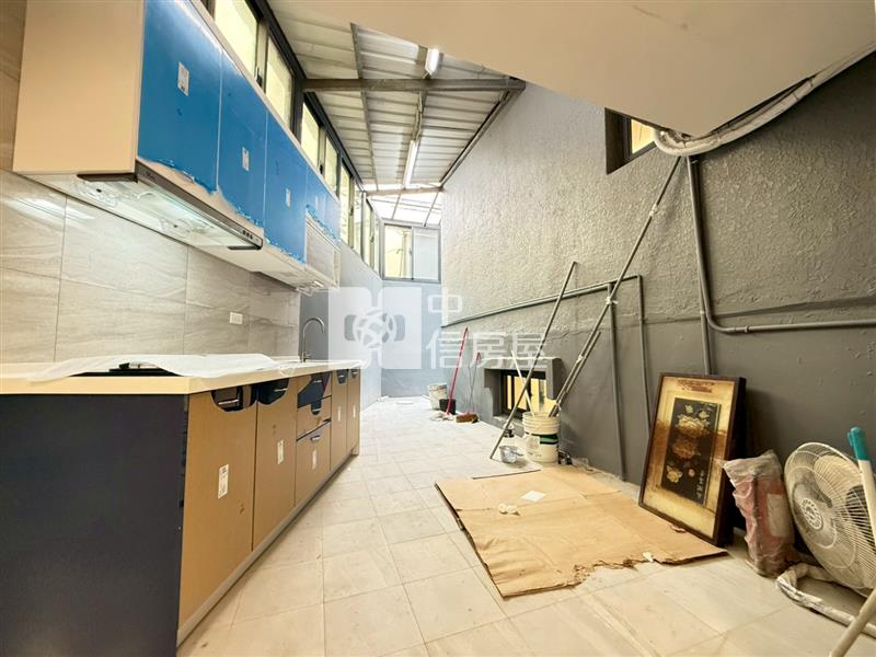 富台國小整新四房公寓一樓房屋室內格局與周邊環境
