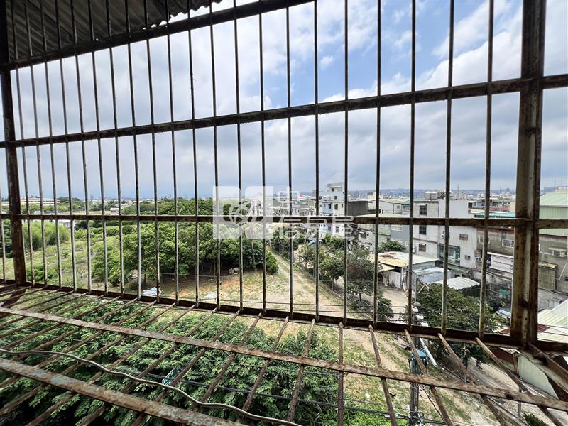 全室翻新兩戶打通大空間美寓房屋室內格局與周邊環境