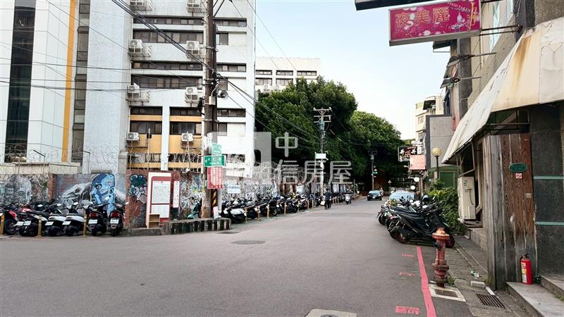 【安家】專任-中原商圈店面房屋室內格局與周邊環境