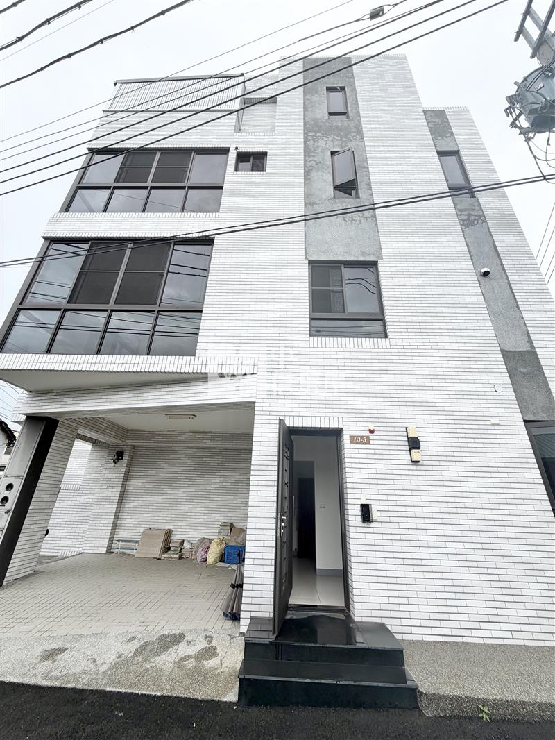 南屯全新臨路角間別墅房屋室內格局與周邊環境
