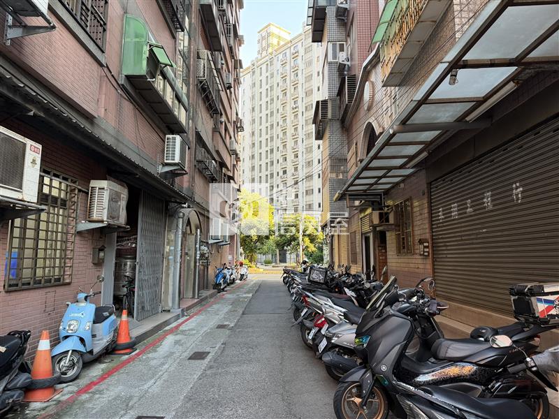 牛埔臨路一樓房屋室內格局與周邊環境