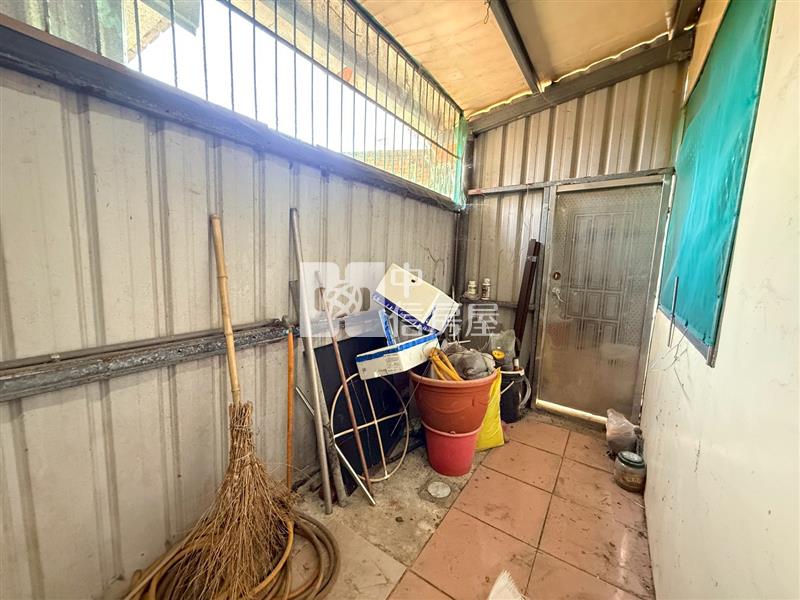 東安國小華廈一樓房屋室內格局與周邊環境