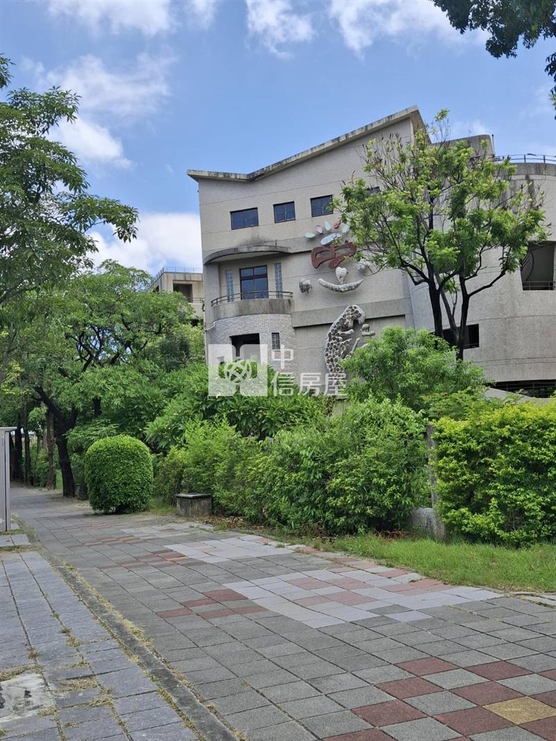 鄰近崇學路東門路大面寬建地房屋室內格局與周邊環境
