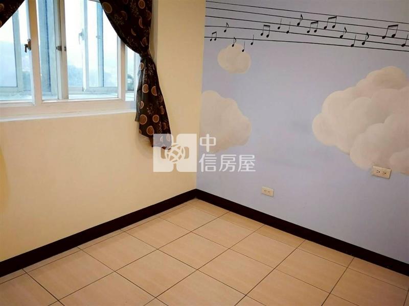 國家區景觀三房車房屋室內格局與周邊環境