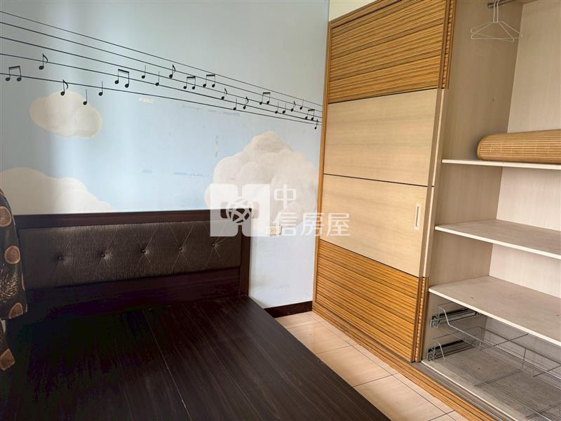 國家區景觀三房車房屋室內格局與周邊環境