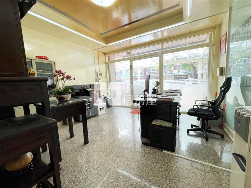 【新世紀】楊梅「華登御墅」前院雙車位精裝店面別墅房屋室內格局與周邊環境