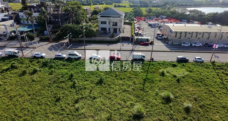 A20旁正20米新生路都計農房屋室內格局與周邊環境