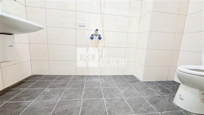 內埔市中心透天房屋室內格局與周邊環境