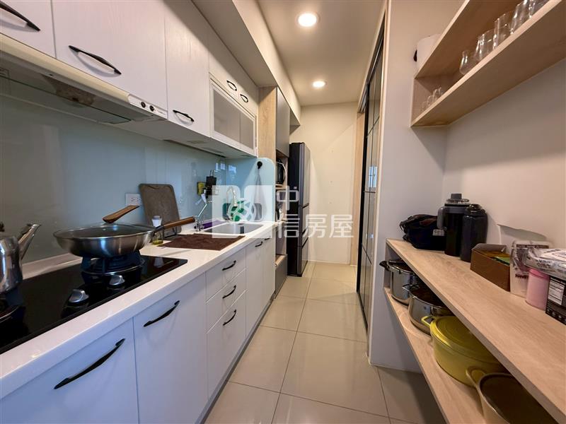 大園國中精美4房車房屋室內格局與周邊環境