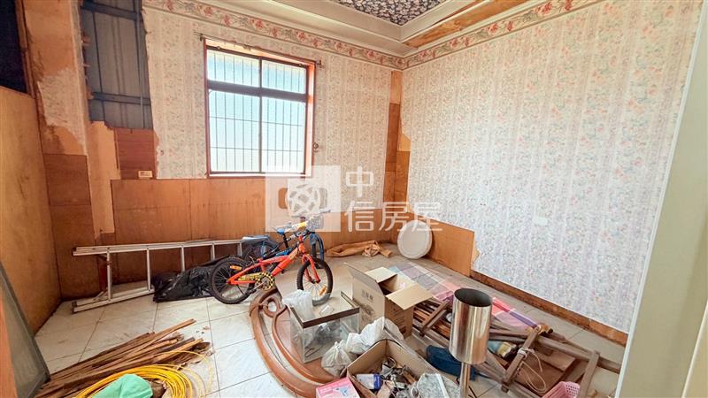 興嘉公園旁5房電梯華廈房屋室內格局與周邊環境