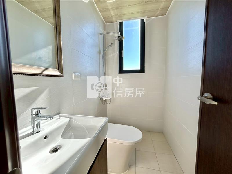 南科最愛台江文化中心全新三大房平車房屋室內格局與周邊環境