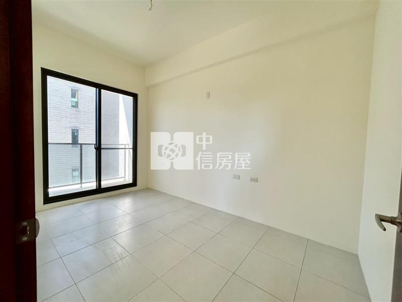 南科最愛台江文化中心全新三大房平車房屋室內格局與周邊環境