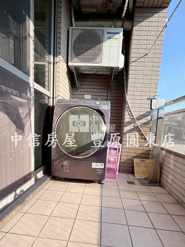 市中心星光房屋室內格局與周邊環境