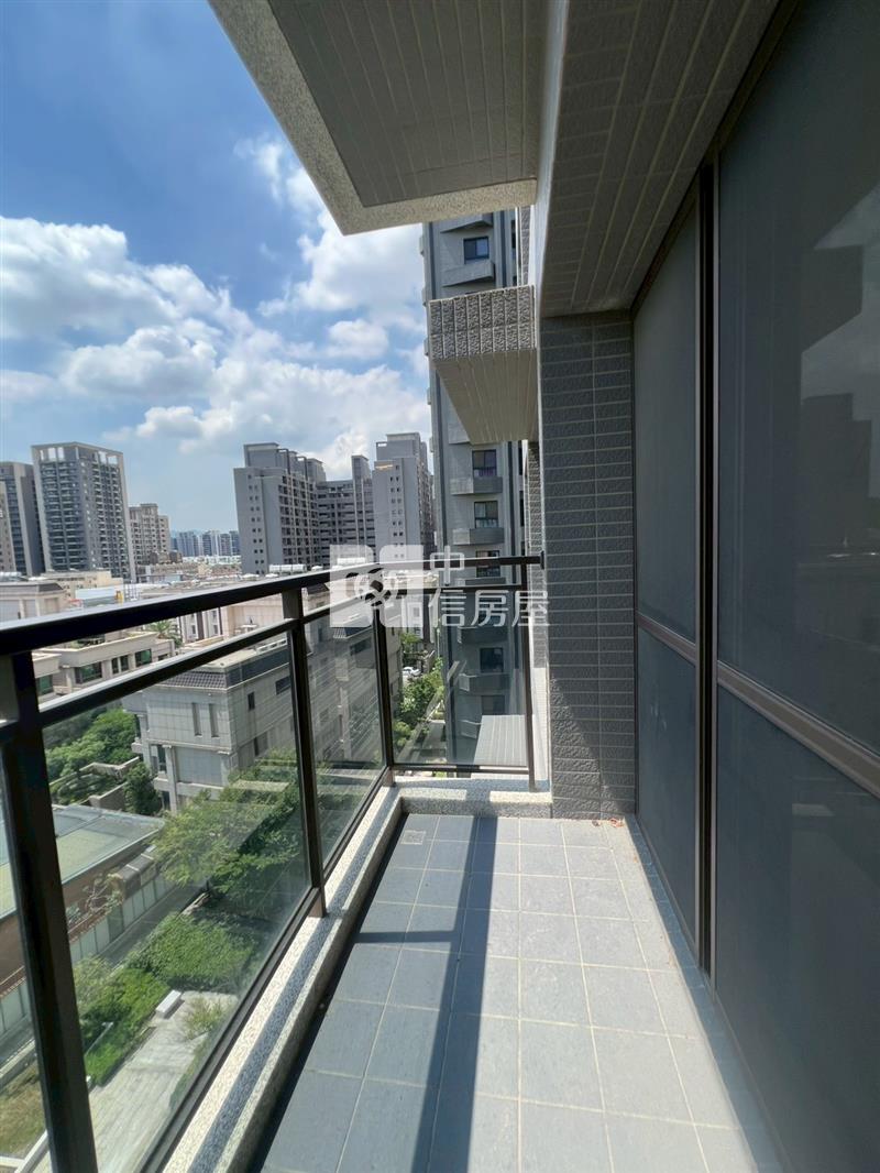 新光特區邊間三房視野戶房屋室內格局與周邊環境