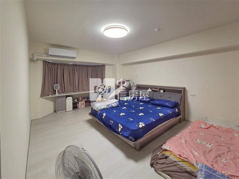 仁美學區大面寬金店(專任)房屋室內格局與周邊環境