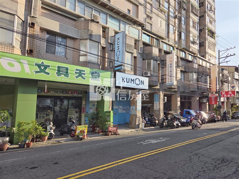 仁美學區大面寬金店(專任)房屋室內格局與周邊環境