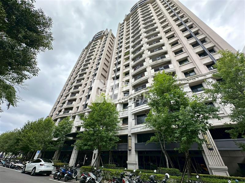 千謙苑面樹海朝南大三房平車房屋室內格局與周邊環境