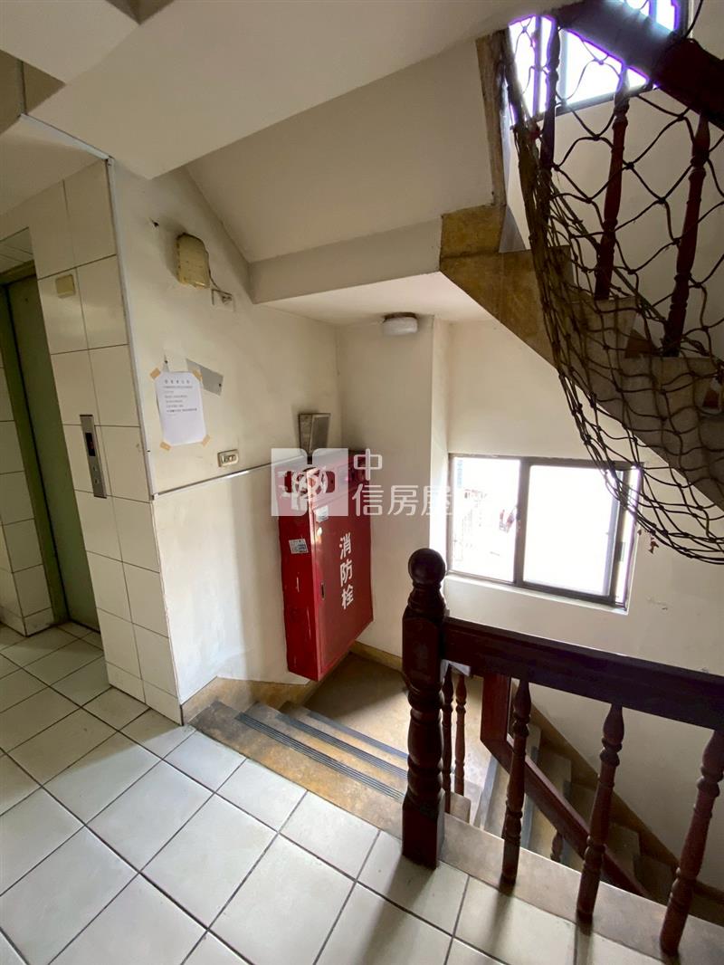 新平國小美四房房屋室內格局與周邊環境