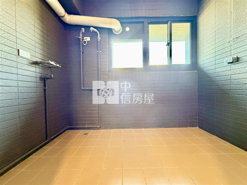 文心大慶三房平車房屋室內格局與周邊環境