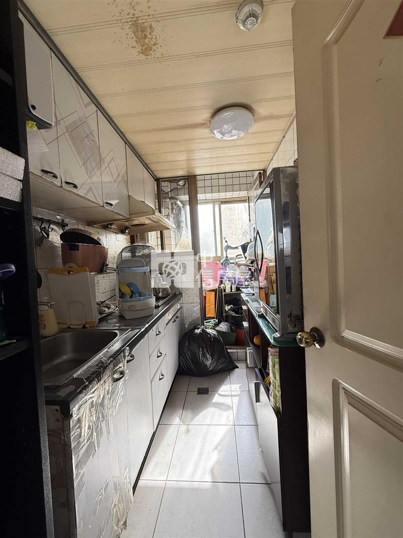 南亞.體育園區電梯3房房屋室內格局與周邊環境