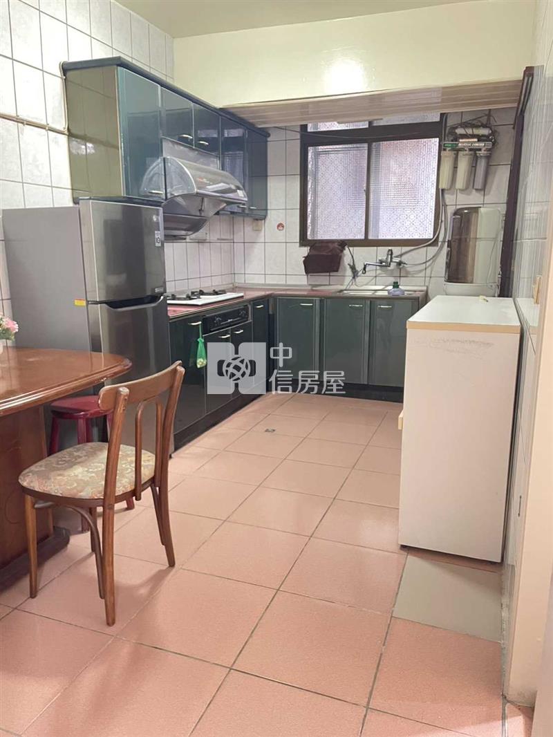 中壢高中二樓公寓房屋室內格局與周邊環境