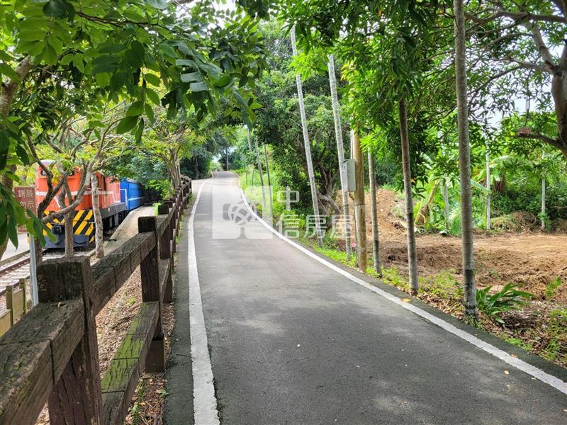 苗栗日本瓦庭園旁土地房屋室內格局與周邊環境