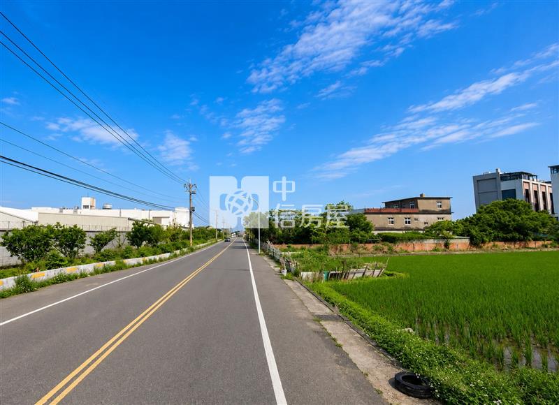新豐鄉大面寬臨路美農地房屋室內格局與周邊環境