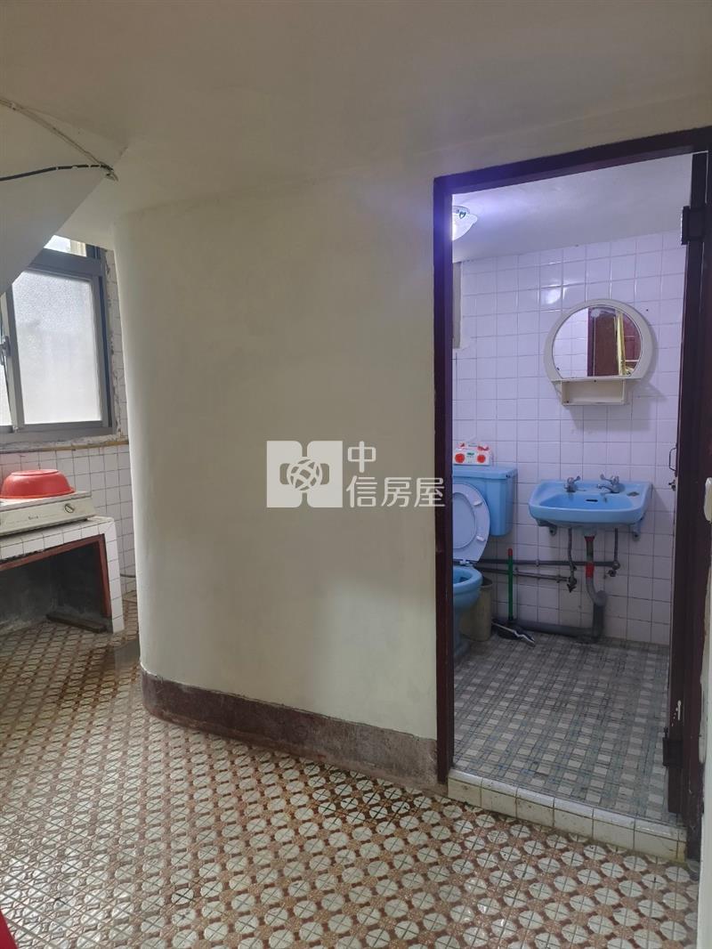 ▲通仁街路邊挑高一樓房屋室內格局與周邊環境