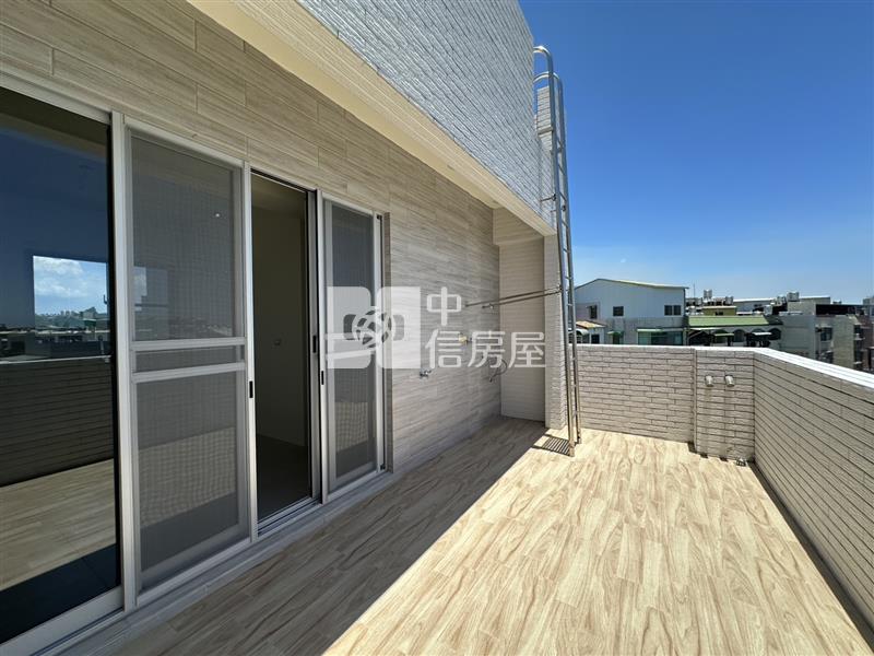 永成路三段全新車墅房屋室內格局與周邊環境