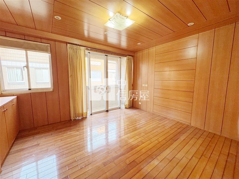 【安家】專任-鵬程萬里愛丁堡美透天房屋室內格局與周邊環境