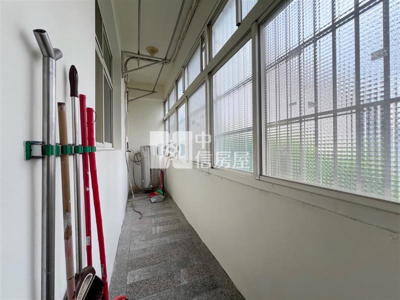 【安家】專任-近青果市場稀有4房車房屋室內格局與周邊環境