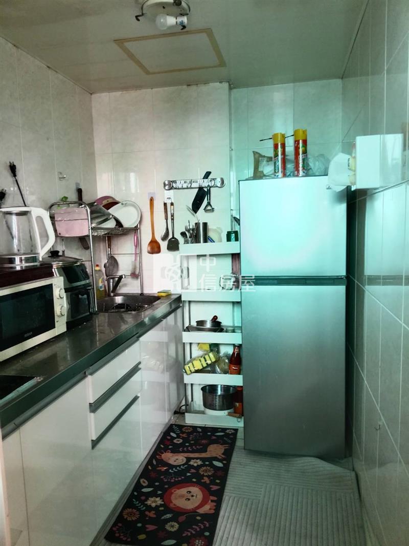 愛上杜拜大大大超大主建一房露臺戶房屋室內格局與周邊環境